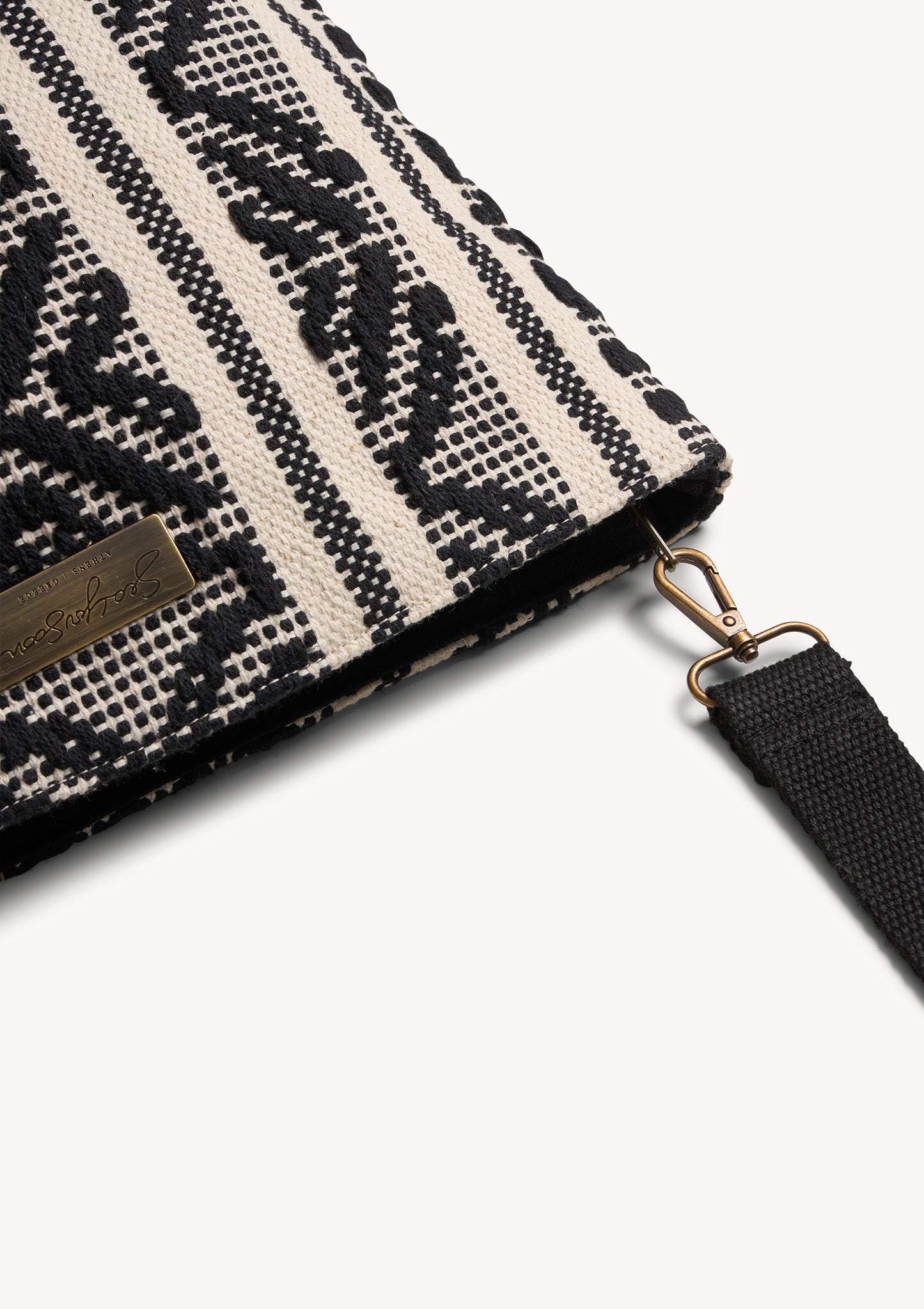 Sorrento midi clutch bag black / Pre-order